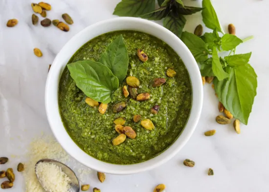 Step by Step Guide to Pistachio Pesto