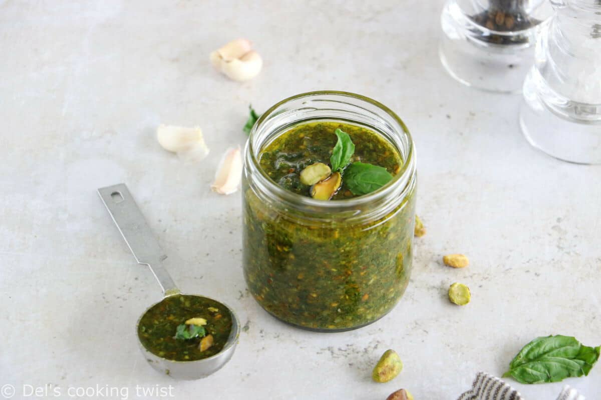 Learning How to Storing and Preserving Pistachio Pesto