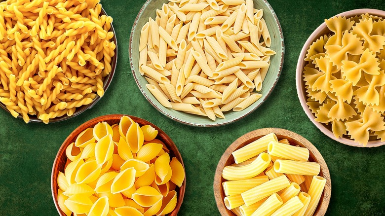 Short Pasta Shapes for Hearty and Chunky Sauces