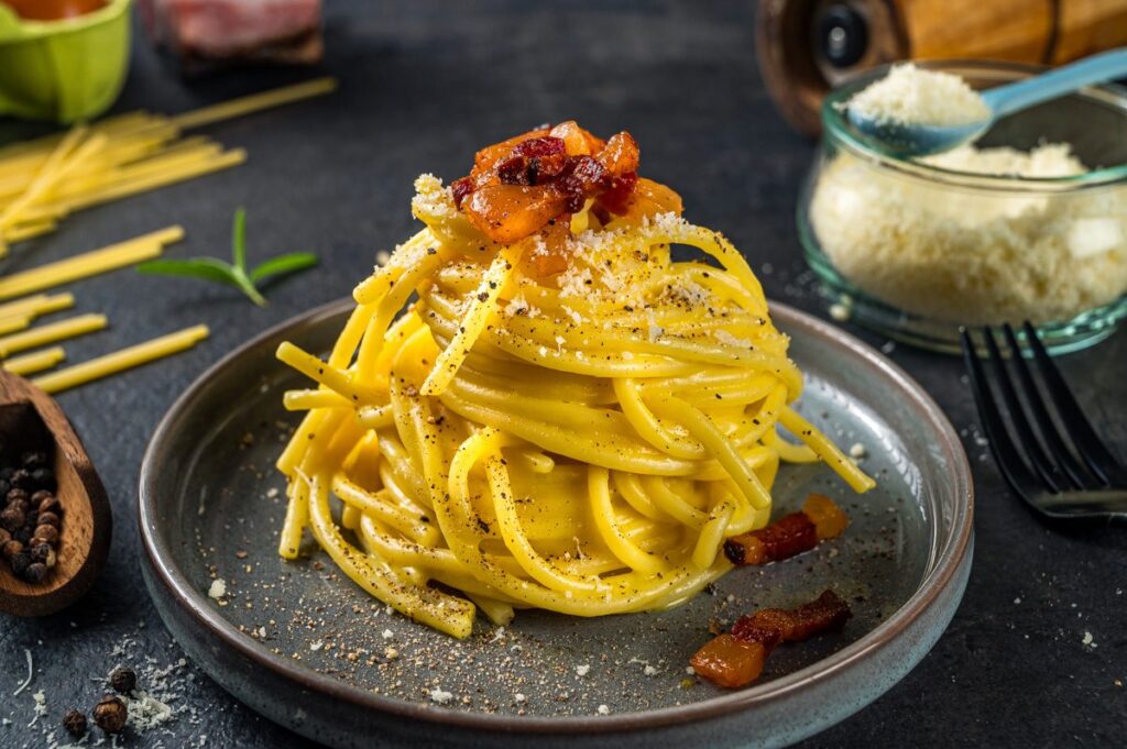 AUTHENTIC CARBONARA — THE ROMAN RECIPE WITHOUT CREAM
