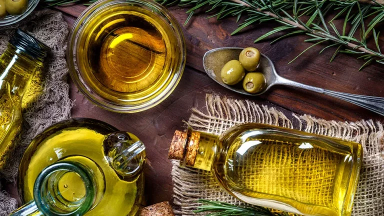 Olive Oil Types and Benefits